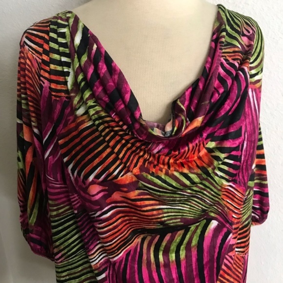 CLOSET CLOSING Barcelino open sleeve tunic - Picture 2 of 6